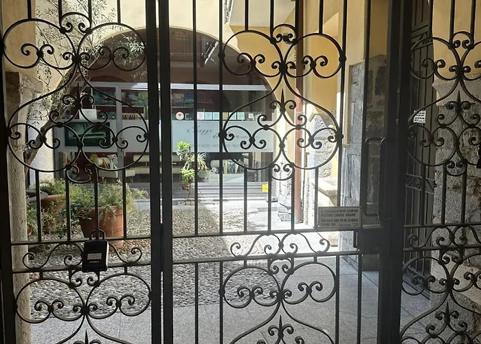 度假居 Modern Comfort In Old Town